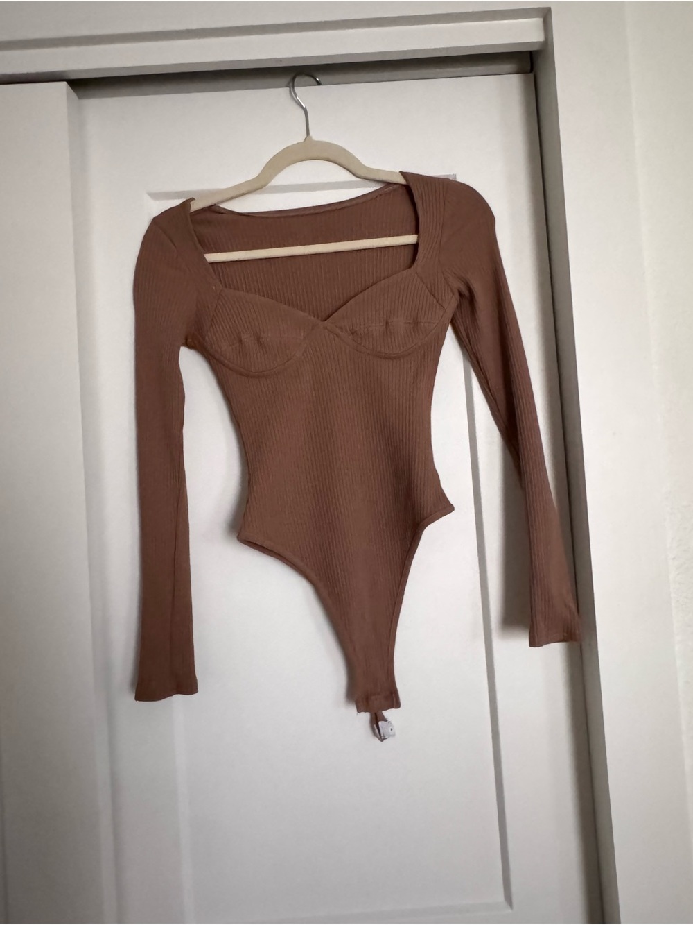 Ribbed Long-Sleeve Bustier Bodysuit - Brown